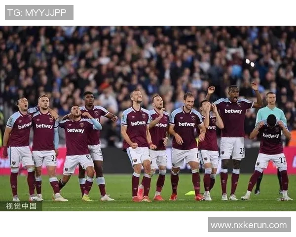 伯恩茅与西汉姆激战正酣谁能在英超赛场上笑到最后